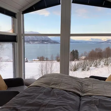 Arctic Sky Sanctuary Apartament *